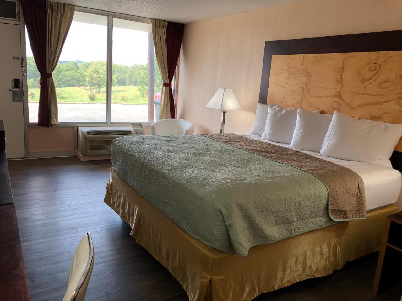 Hotel Lexihill Lexington Екстериор снимка